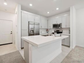 1209 Sunrise Vw 103, San Marcos CA 92078