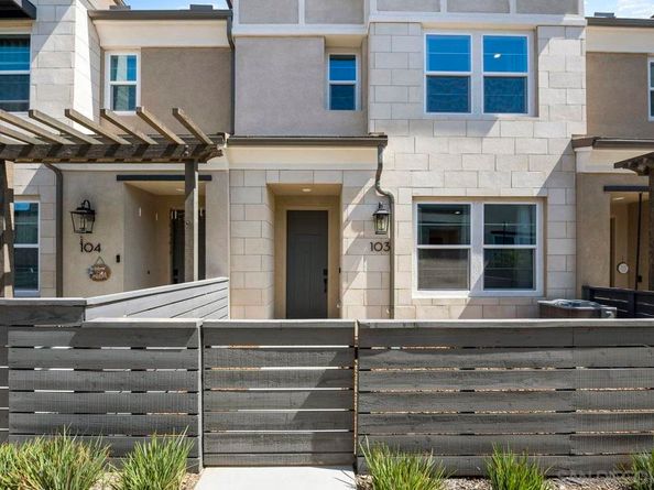 1209 Sunrise Vw 103, San Marcos CA 92078