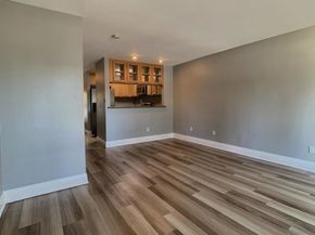 10216 Maya Linda 10, San Diego CA 92126