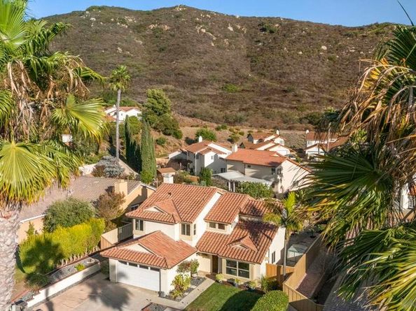 13313 Gabilan Rd, San Diego CA 92128