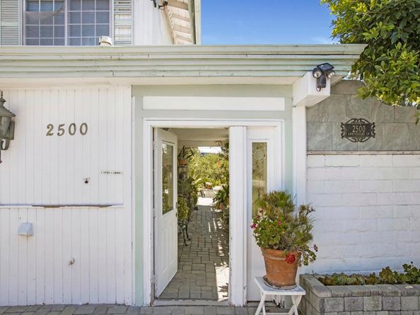 2500 Anniversary Ln, Newport Beach CA 92660