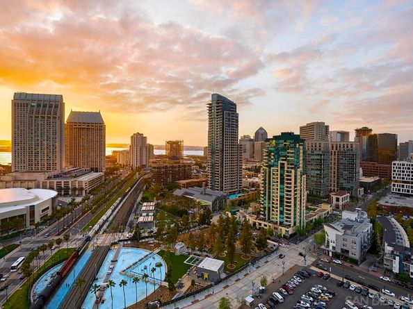 100 Harbor Drive 2404, San Diego CA 92101