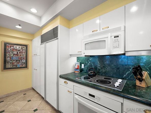 100 Harbor Drive 2404, San Diego CA 92101