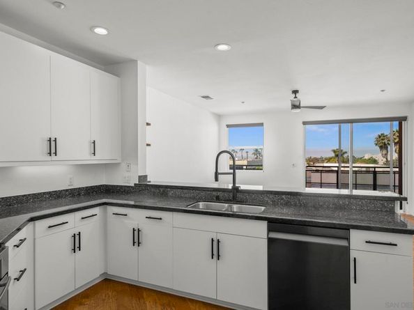 3650 5Th Ave 404, San Diego CA 92103