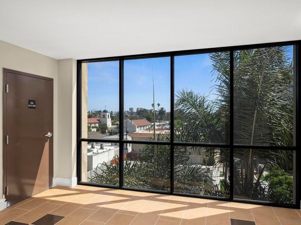 3650 5Th Ave 404, San Diego CA 92103