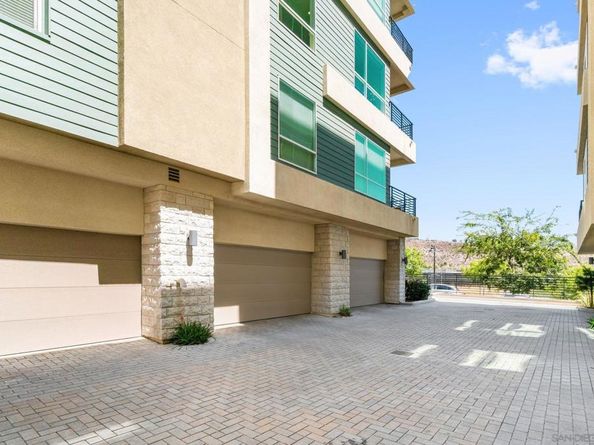 2400 Community Ln 59, San Diego CA 92108