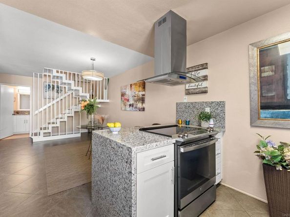 3965 Camino Lindo, San Diego CA 92122