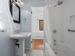 607 Arenas, La Jolla CA 92037