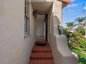 607 Arenas, La Jolla CA 92037