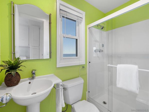 6424 El Camino Del Teatro, La Jolla CA 92037