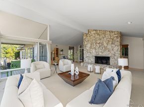 6424 El Camino Del Teatro, La Jolla CA 92037