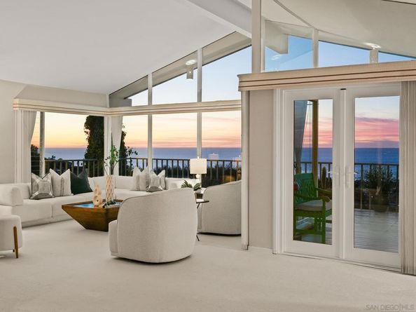 6424 El Camino Del Teatro, La Jolla CA 92037