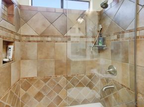 1059 Agate St A, San Diego CA 92109