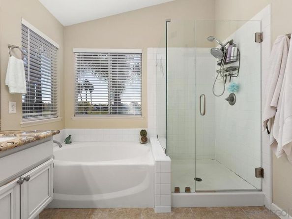 4801 Cardiff Bay Drive, Oceanside CA 92057