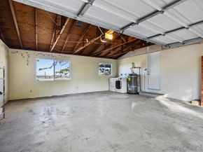 601 Corona Ct, Vista CA 92081