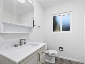 601 Corona Ct, Vista CA 92081