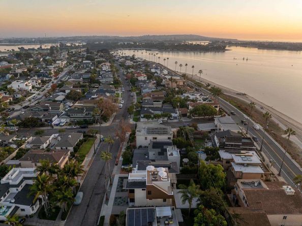 3616 Buena Vista St, San Diego CA 92109