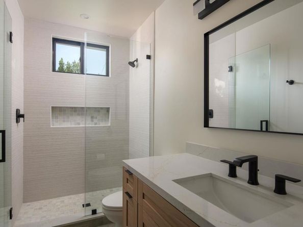 3616 Buena Vista St, San Diego CA 92109