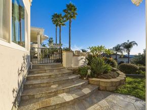 2464 Canyon Creek Rd, Escondido CA 92025