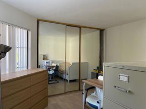 4035 Carmel View Rd 114, San Diego CA 92130