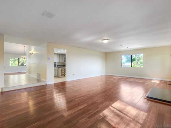 4331 Nabal Dr, La Mesa CA 91941