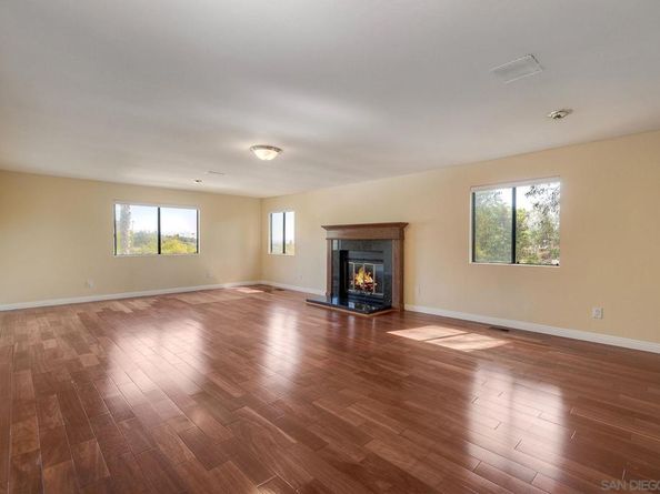 4331 Nabal Dr, La Mesa CA 91941