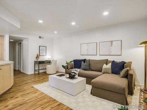 4734 Ocana Pl, San Diego CA 92124