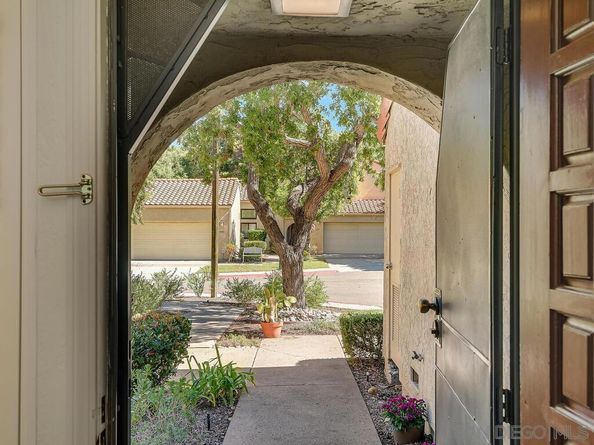 4734 Ocana Pl, San Diego CA 92124