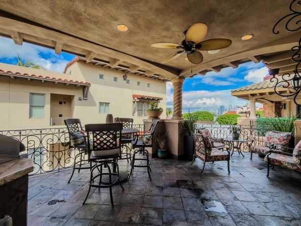 120 C Ave 304, Coronado CA 92118