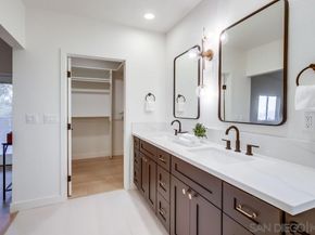 9612 Summit Cir, La Mesa CA 91941