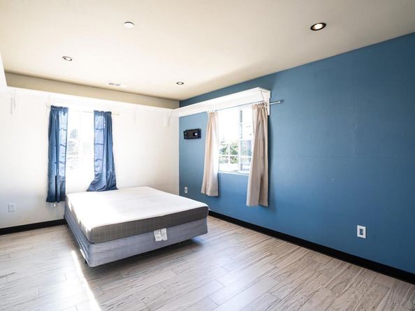 1859 61 Irving Ave, San Diego CA 92113