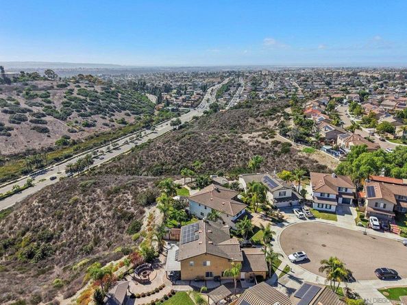 1512 Thomas Pl, Chula Vista CA 91911