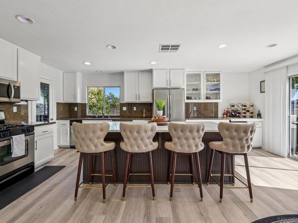 1512 Thomas Pl, Chula Vista CA 91911