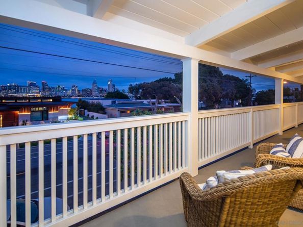 420 1st St, Coronado CA 92118