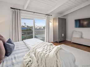 420 1st St, Coronado CA 92118