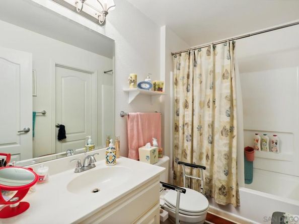 12047 Alta Carmel Ct 189, San Diego CA 92128