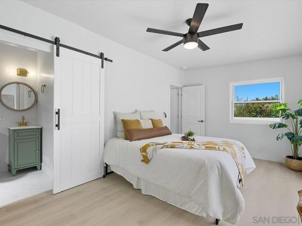 2039 Winnett St, San Diego CA 92114