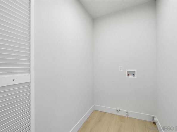 2039 Winnett St, San Diego CA 92114