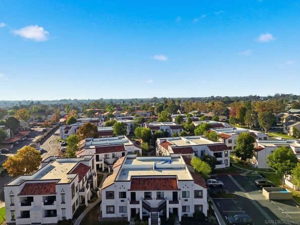 8485 Westmore RD APT 40, San Diego CA 92126