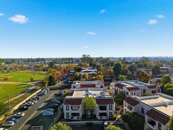 8485 Westmore RD APT 40, San Diego CA 92126