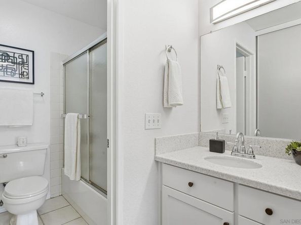 8485 Westmore RD APT 40, San Diego CA 92126