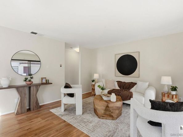 8485 Westmore RD APT 40, San Diego CA 92126