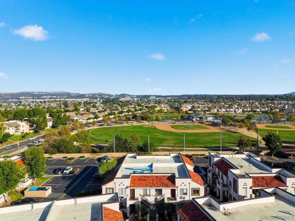 8485 Westmore RD APT 40, San Diego CA 92126