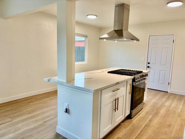 154 Palm Ave, Chula Vista CA 91911