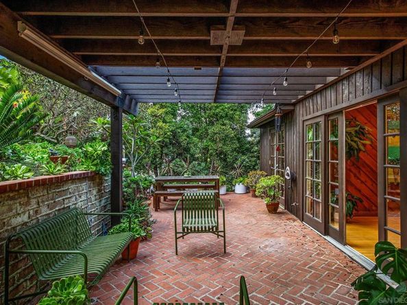 4021 Bernice Dr, San Diego CA 92107