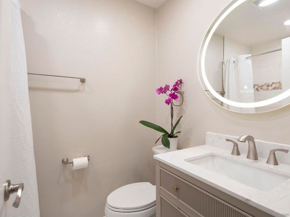 7228 Camino Degrazia 270, San Diego CA 92111