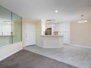 7228 Camino Degrazia 270, San Diego CA 92111