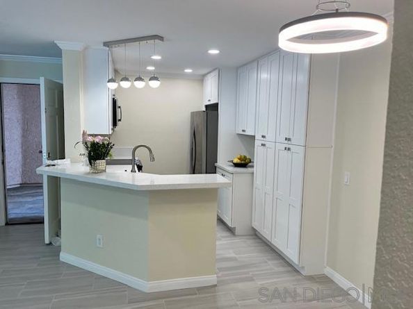 7228 Camino Degrazia 270, San Diego CA 92111