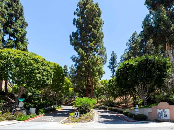 7228 Camino Degrazia 270, San Diego CA 92111