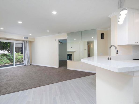 7228 Camino Degrazia 270, San Diego CA 92111